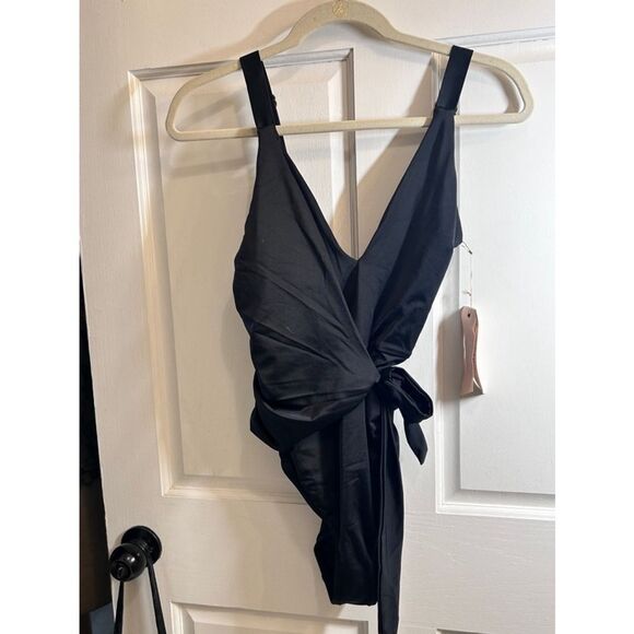 Women's We Are Hah Swimsuit M Black wrap and ruched - Picture 7 of 12